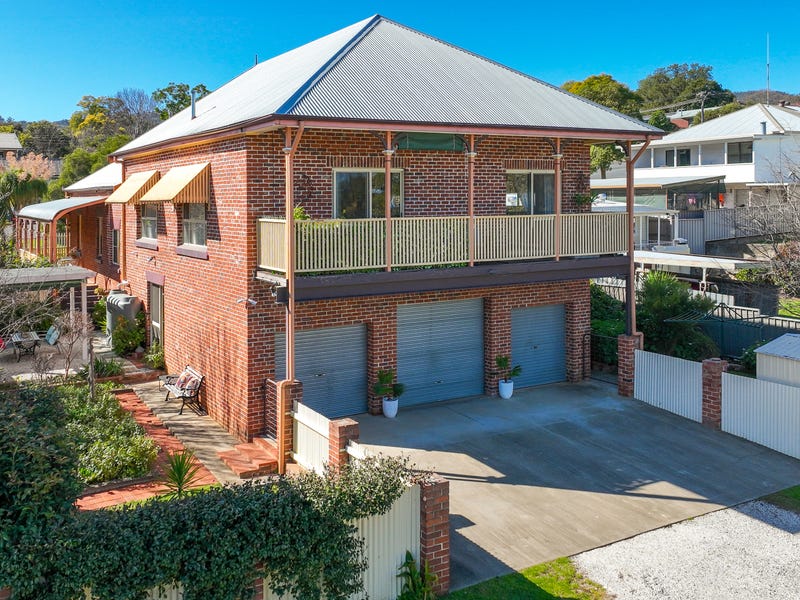 Real Estate & Property for Sale in East Tamworth, NSW 2340 (+1 location