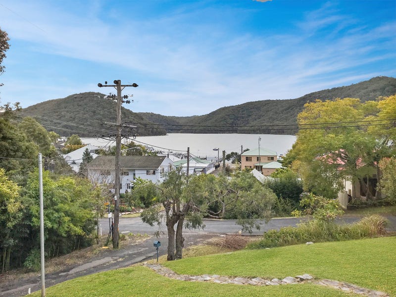 52 Taylor Street, Woy Woy Bay, NSW 2256