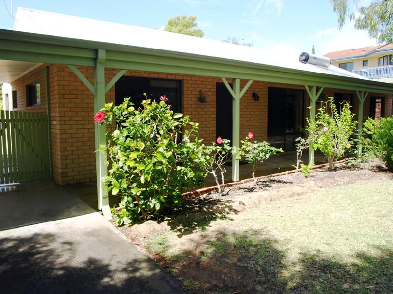 11 Beach Road, Dunsborough, WA 6281 Property Details