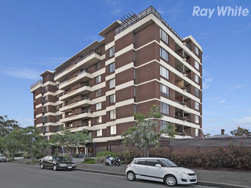8/248 The Avenue, Parkville, Vic 3052 Property Details