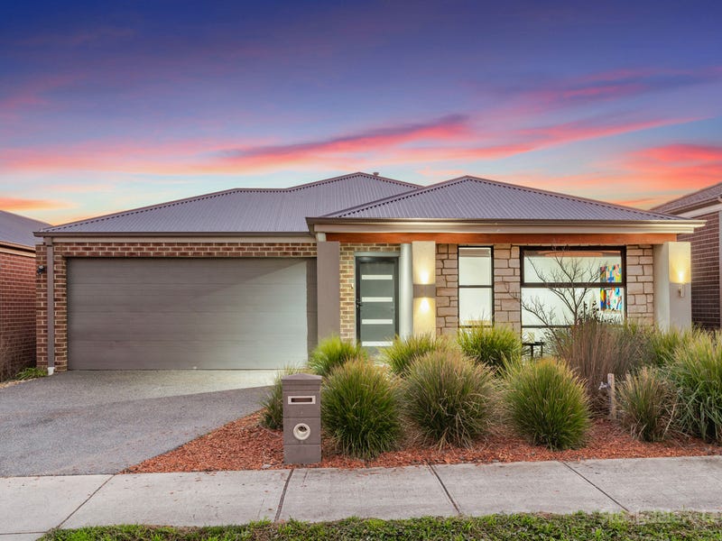 6 Goodenia Loop, Cranbourne West, VIC 3977 - realestate.com.au