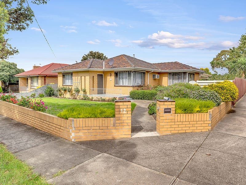 12 Second Avenue, Craigieburn, Vic 3064 - Property Details