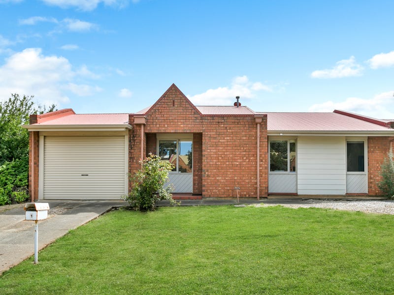 1 Hepburn Road, Christie Downs, SA 5164