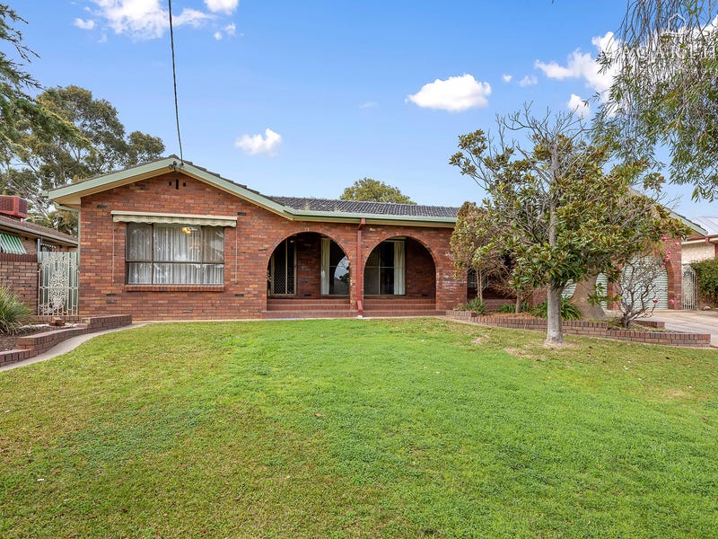 33 Mallory Street, Ashmont, NSW 2650 Property Details