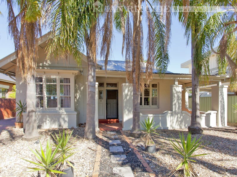 665 Young Street, Albury, NSW 2640 Property Details