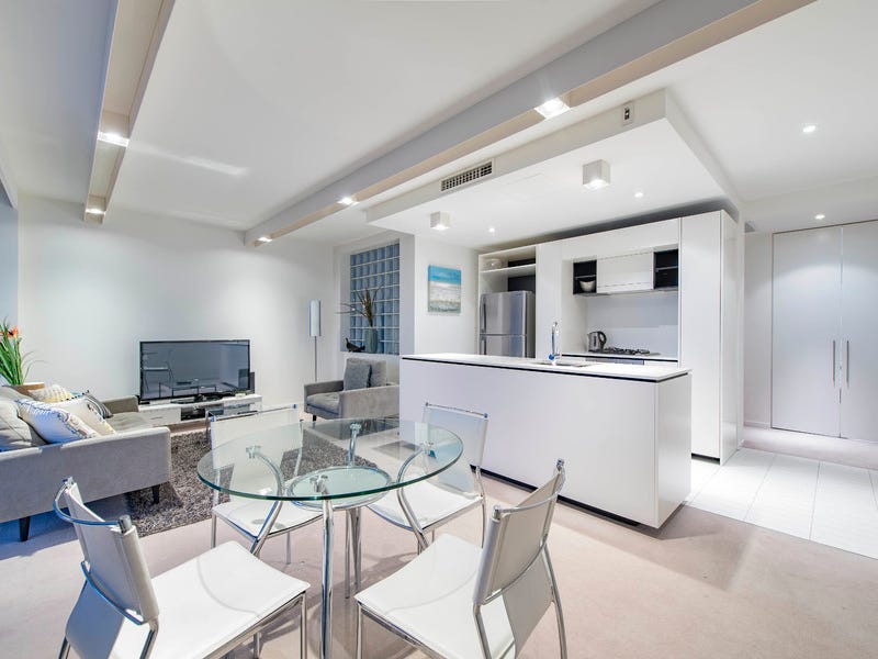 17/29 Eastlake Parade, Kingston, ACT 2604 Property Details