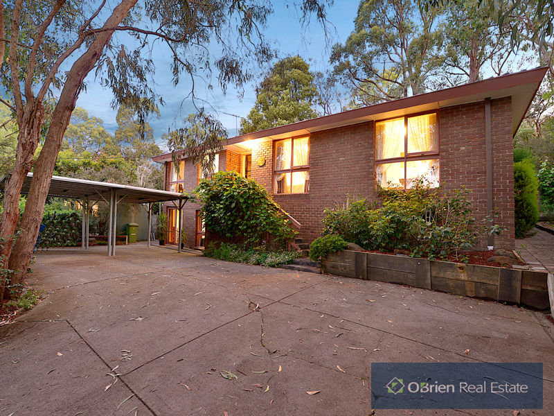 4 Huon Road, Belgrave Heights, VIC 3160