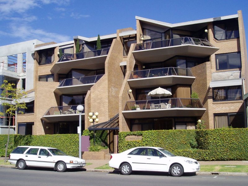 2/220 East Terrace, Adelaide, SA 5000