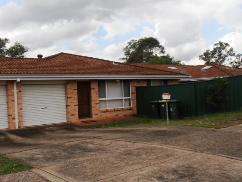 2/130 Oxford Road, Ingleburn, NSW 2565 Property Details