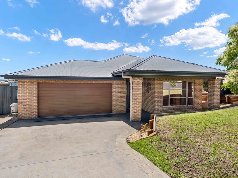 2 Heath Avenue, Aberglasslyn, NSW 2320 Property Details