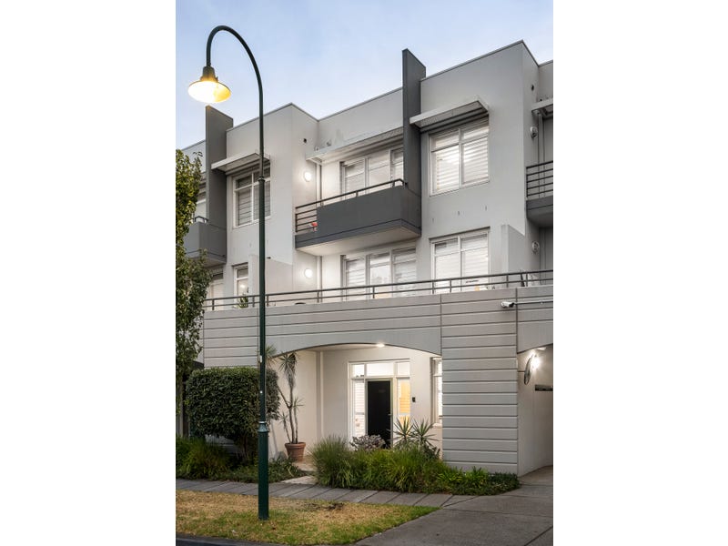 Sold Property Prices & Auction Results in Port Melbourne, VIC 3207 (+2