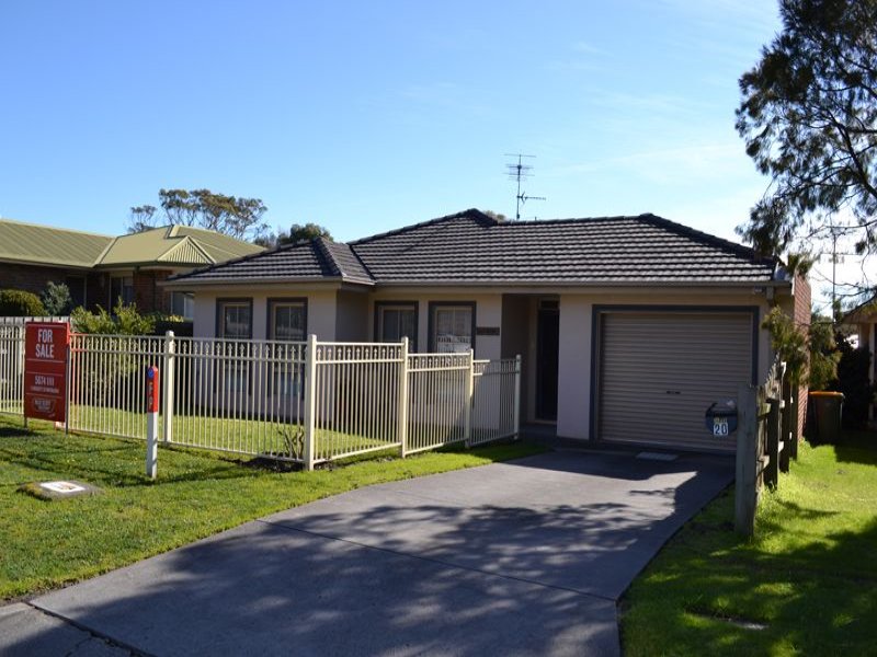 20 Golf Street, Inverloch, Vic 3996 Property Details