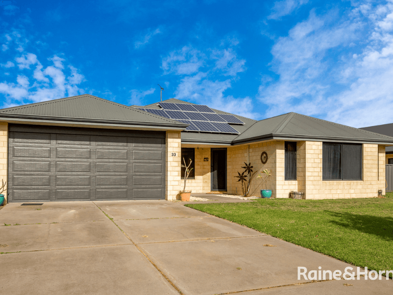 33 Castieau Street, Burekup, WA 6227 Property Details