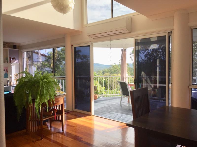 181 Alexander Drive, Highland Park, QLD 4211