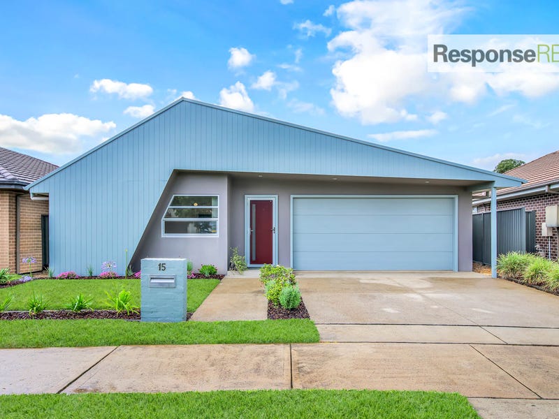 Houses for Sale in Jordan Springs, NSW 2747