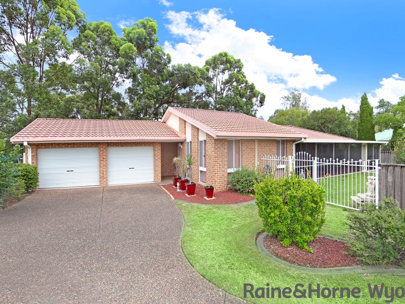 8 Woodbury Park Drive, Mardi, NSW 2259 Property Details