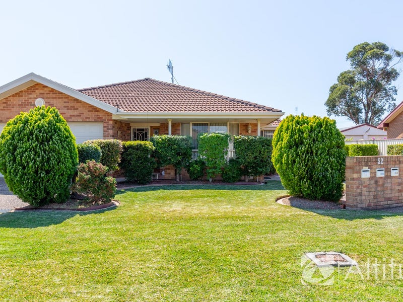 1/52 Albert Street, Warners Bay, NSW 2282