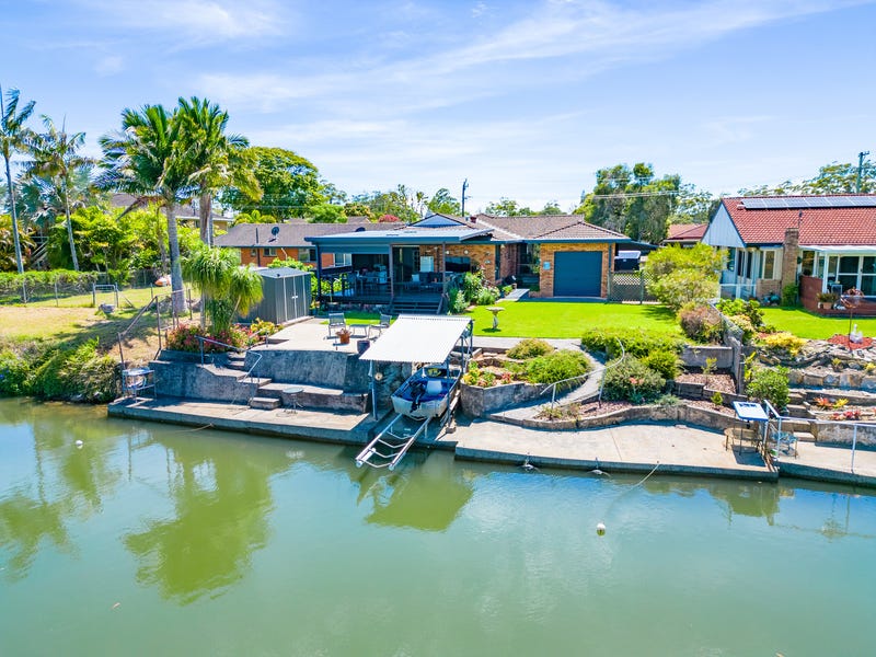 17 Newry Island Drive, Urunga, NSW 2455 House for Sale realestate