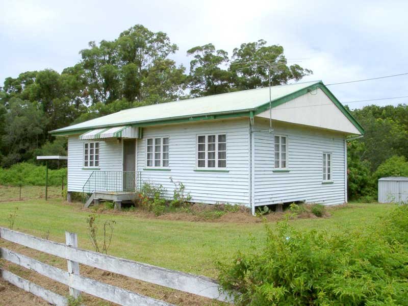 17 Stewart Road, Albany Creek, QLD 4035 17 Stewart Road, Albany Creek, QLD 4035