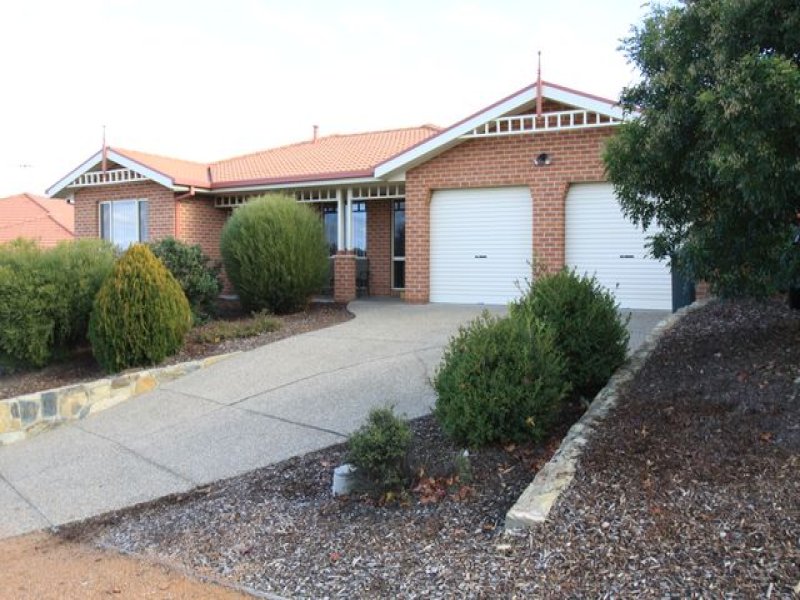 5 Sale Place, Amaroo, ACT 2914 Property Details