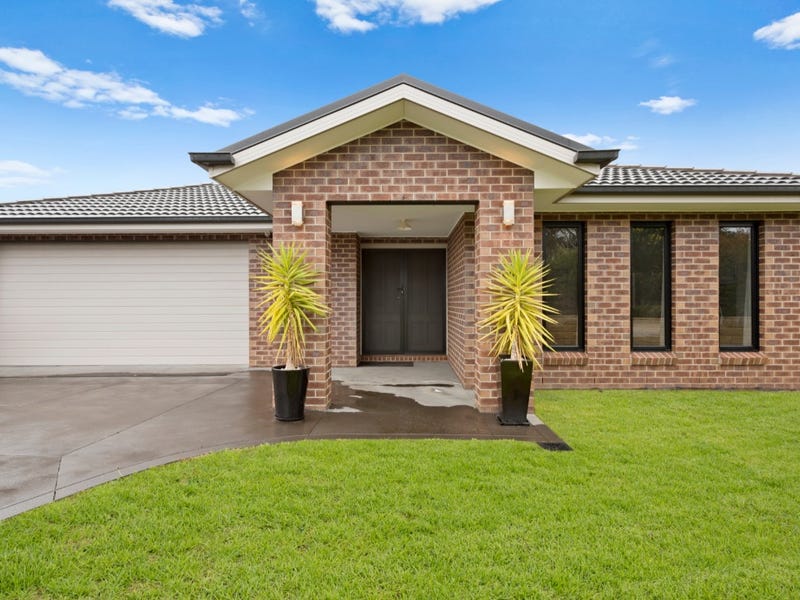 Houses for Sale in Yarra Glen, VIC 3775