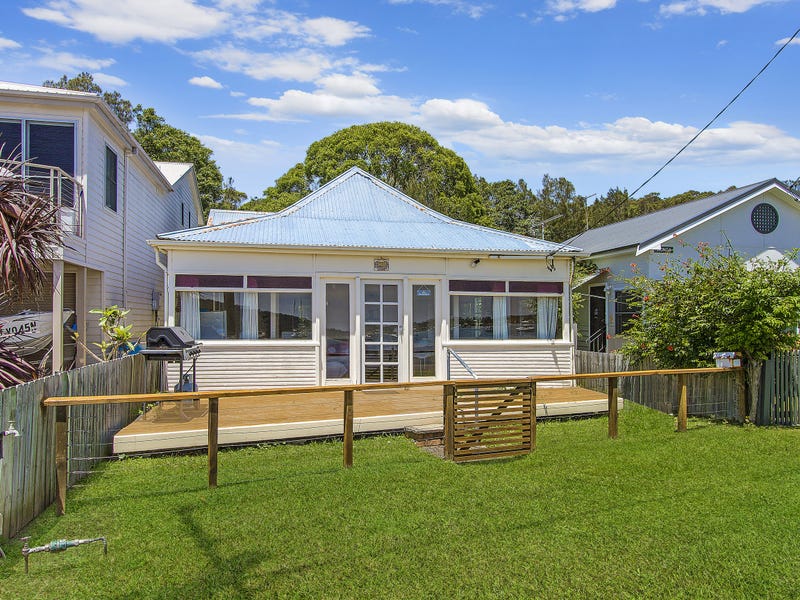 21 Pretty Beach Road, Pretty Beach, NSW 2257