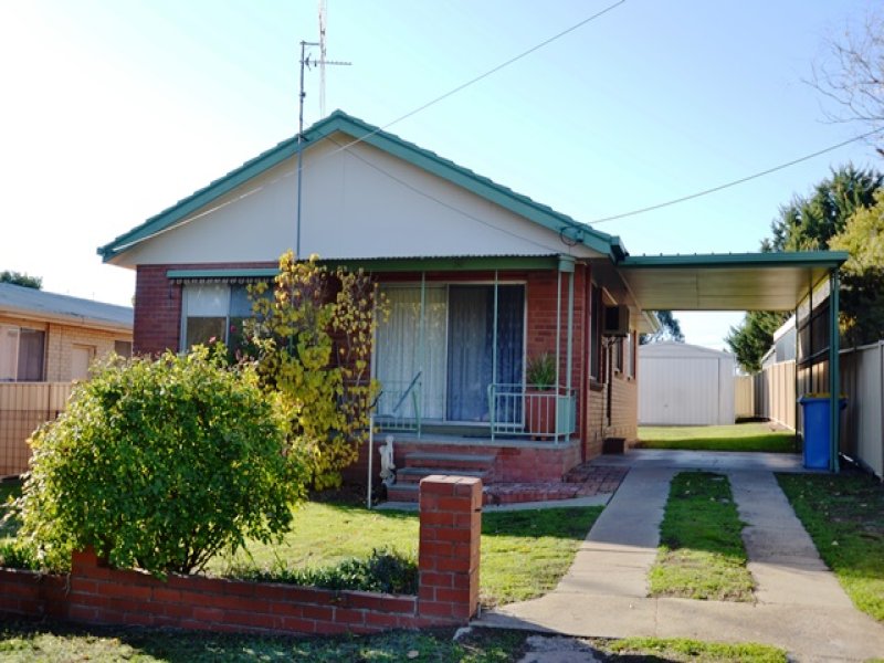 36 Delatite Road, Seymour, Vic 3660 Property Details