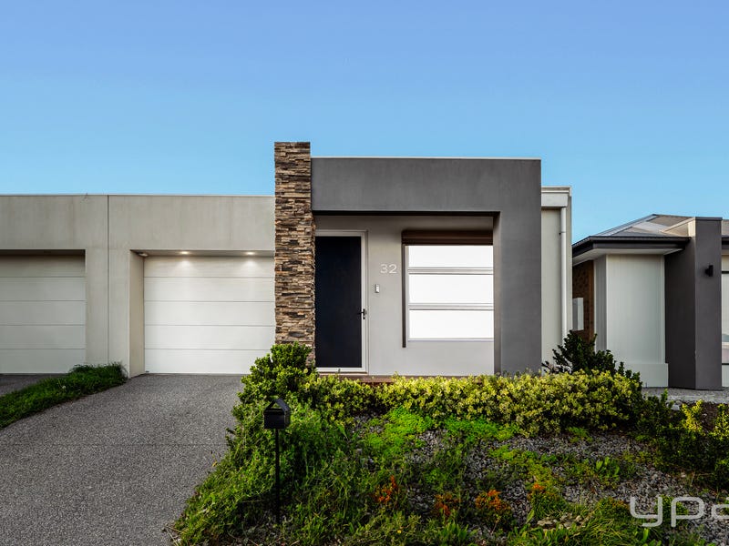 Real Estate & Property for Sale in The Pkwy, Tarneit, VIC 3029 (+1