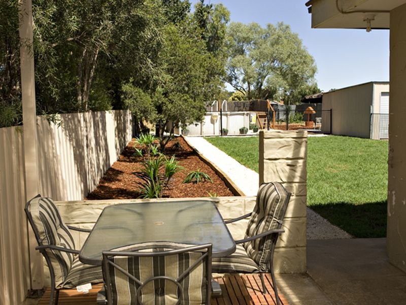 15 Willawong Street, Young, NSW 2594 Property Details