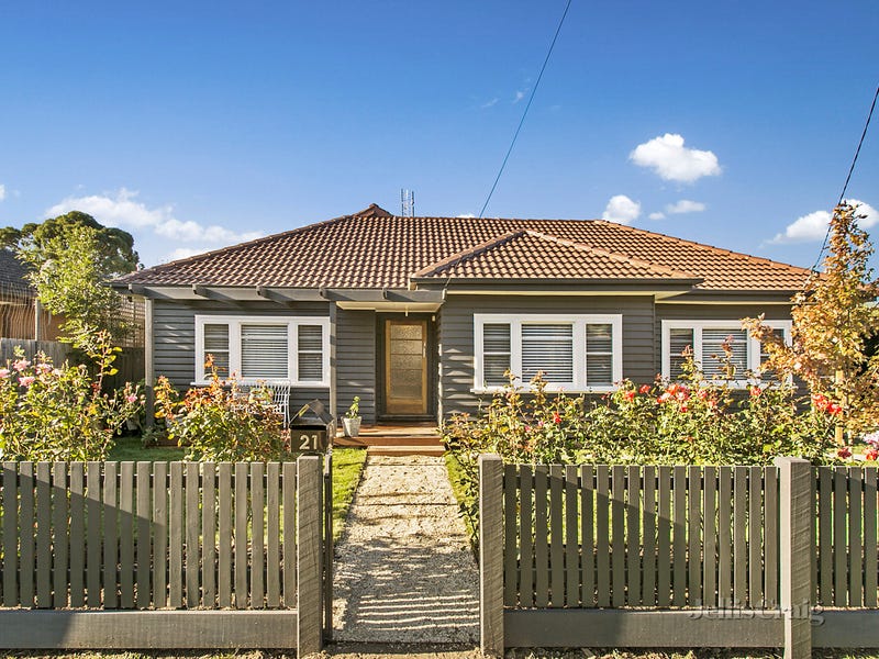 21 Bowen Street, Vic 3444 Property Details