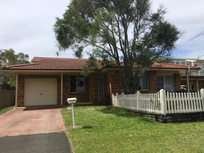 1 Pauline Avenue, Killcare Heights, NSW 2257