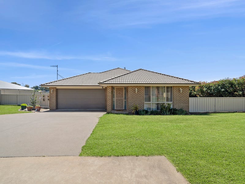 34 Tait Street, Crookwell, NSW 2583 House for Sale