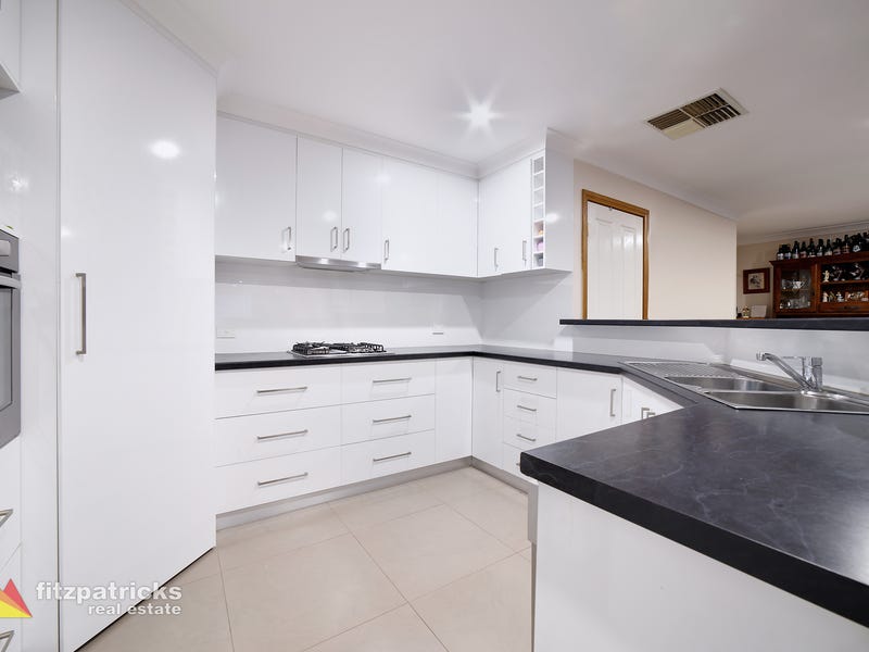 4 Hurd Street, Ashmont, NSW 2650 Property Details