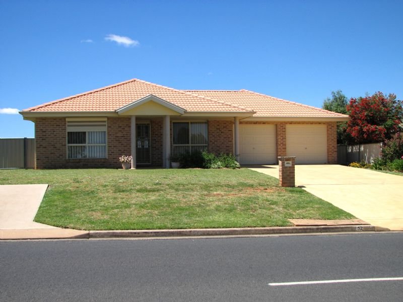 52 Back Creek Road, Young, NSW 2594 Property Details