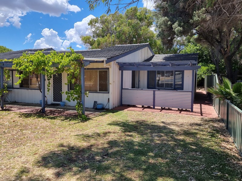 4/65 Atkinson Way, Lancelin, WA 6044 Property Details