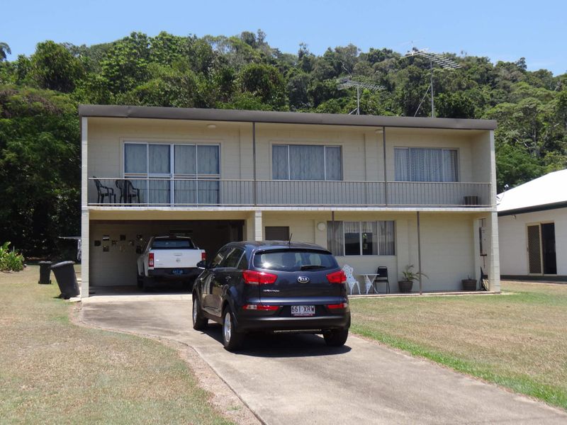 21 Enid Street, Flying Fish Point, QLD 4860