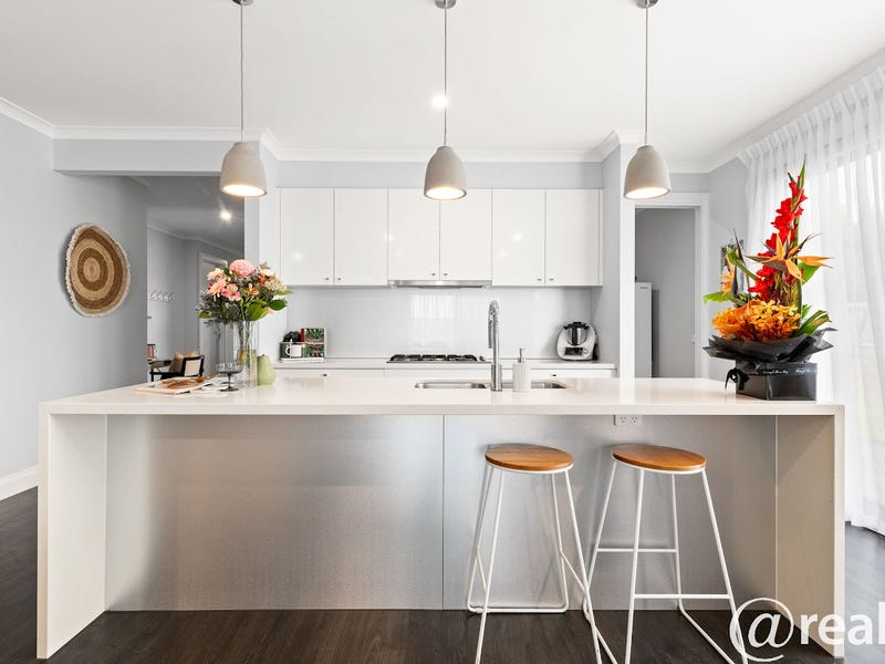 121 Emberwood Road, Warragul, Vic 3820 House for Sale