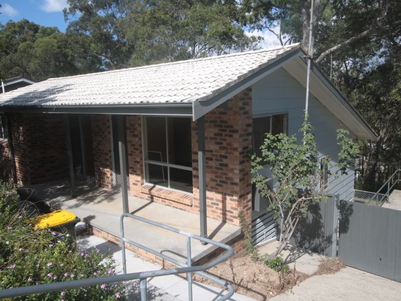 29 The Ridgeway, Bolton Point, NSW 2283