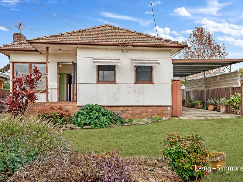 142 Robertson Street, Guildford, NSW 2161 Property Details