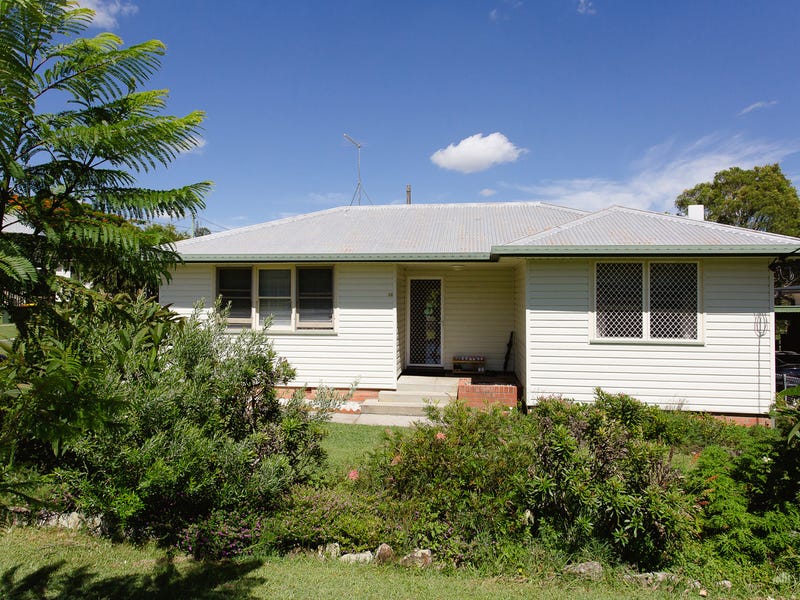 18 Roderick Street, Maclean, NSW 2463 Property Details