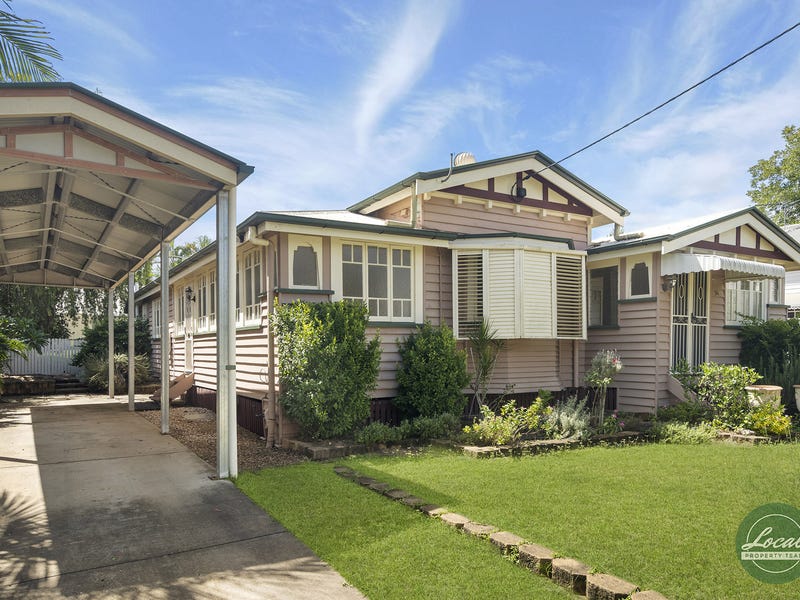 94 Thorn St, Ipswich, Qld 4305 Property Details