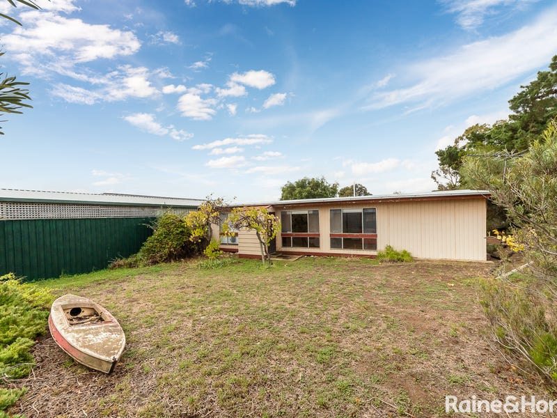 39 Bayview Road, Clayton Bay, SA 5256