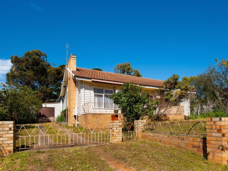 25 Eureka Street, Chewton, Vic 3451 Property Details