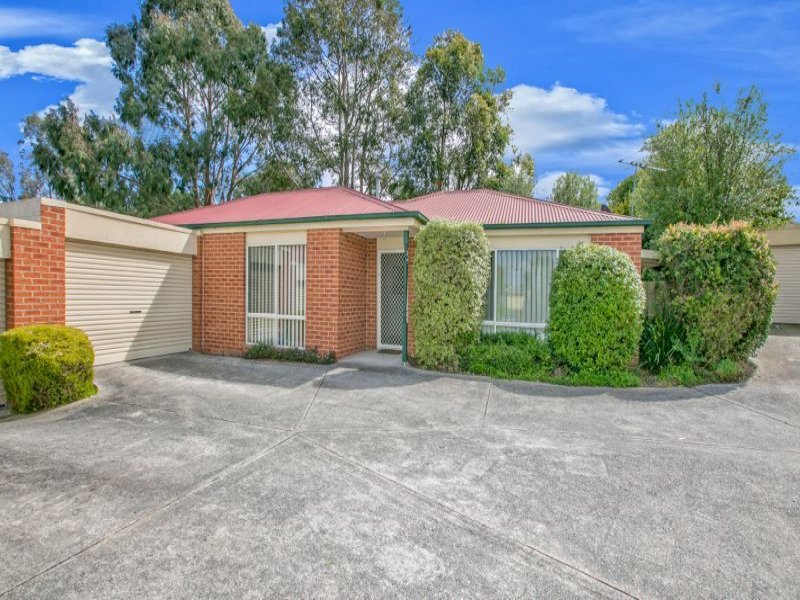 2/3 Kevin Close, Beaconsfield, VIC 3807