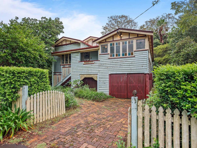 215 Geddes Street, South Toowoomba, QLD 4350