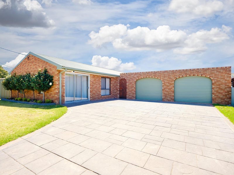 512 b Street, Lavington, NSW 2641