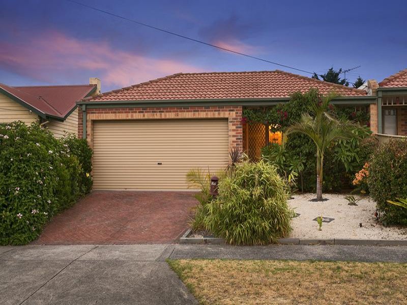 2/32 Whatley Street, Carrum, Vic 3197 Property Details