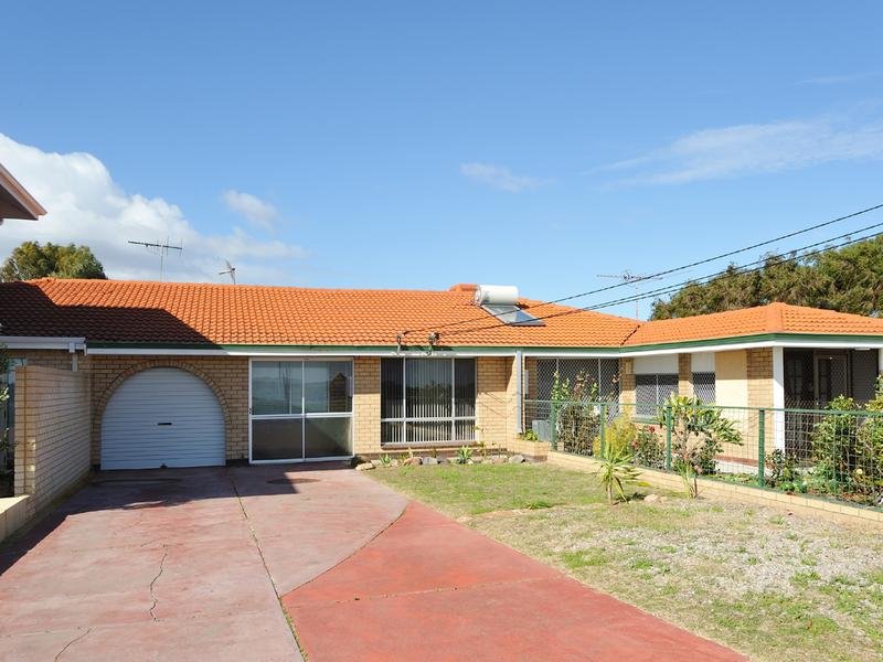 87B Rockingham Beach Road, Rockingham, WA 6168