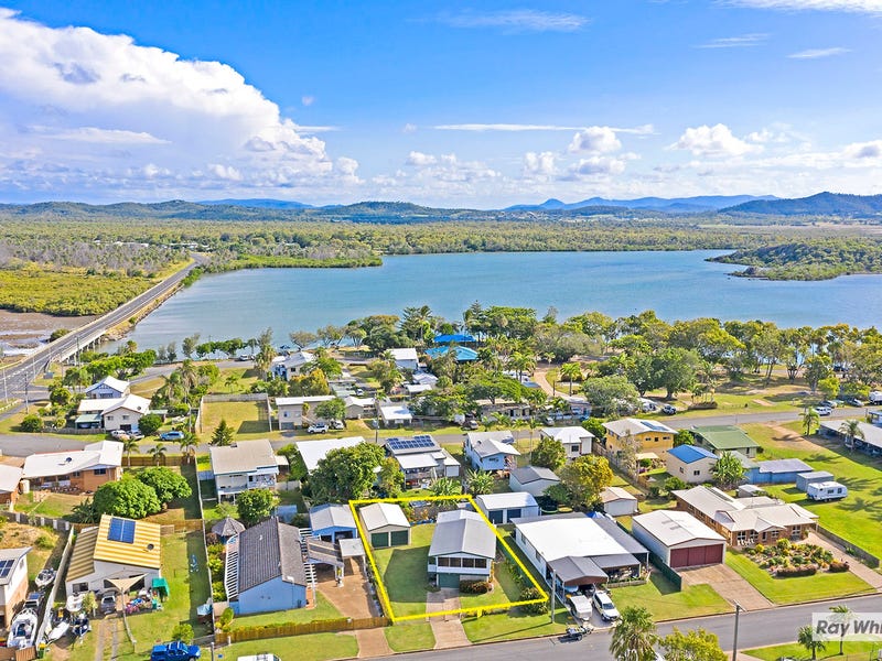 8 Pinnacle Street, Causeway Lake, QLD 4703