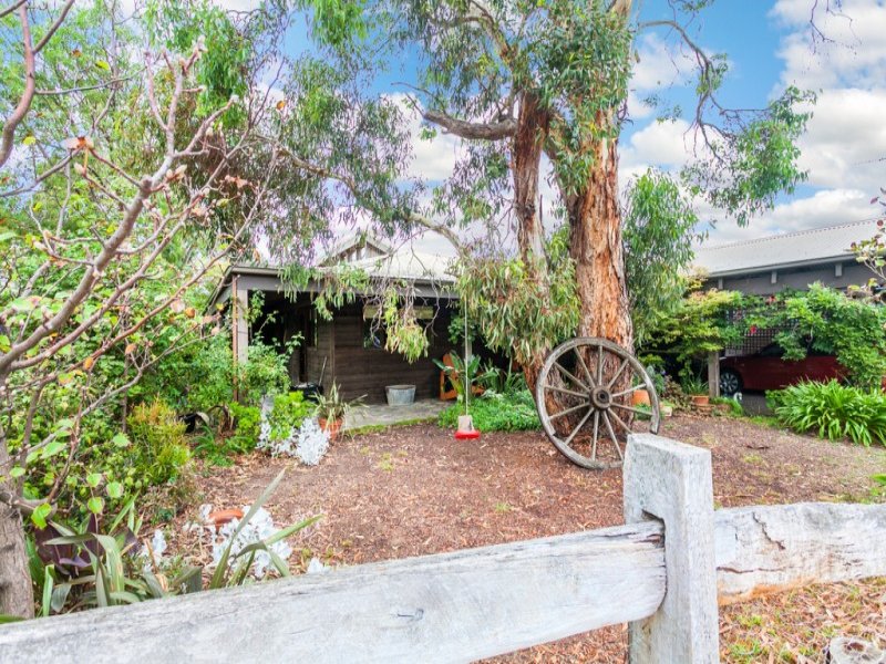 6 Endeavour Drive, Torquay, Vic 3228 Property Details